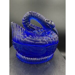 🦢💙 Vtg Hsinchu Cobalt Blue Glass Swan 2‑Piece - Lidded Candy Dish / Vanity Box